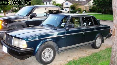 Volvo -- 1993 Volvo 240